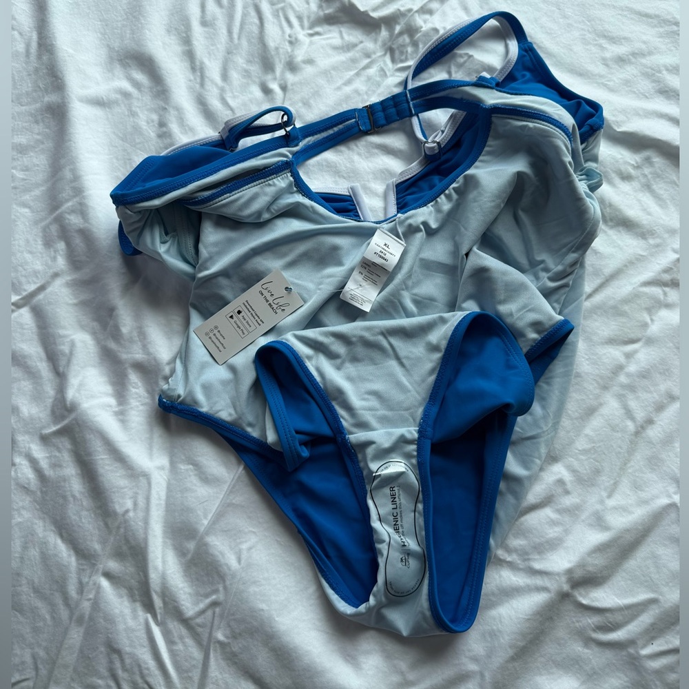 Cupshe: Sandy Sprint Blue One Piece - Picture 5 of 5